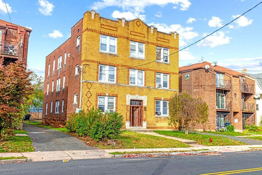 More Photos Of , Hartford Multifamily For Sale