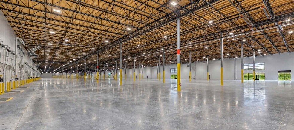 More Photos Of 216 Shannon Dr, Nampa Warehouse For Lease