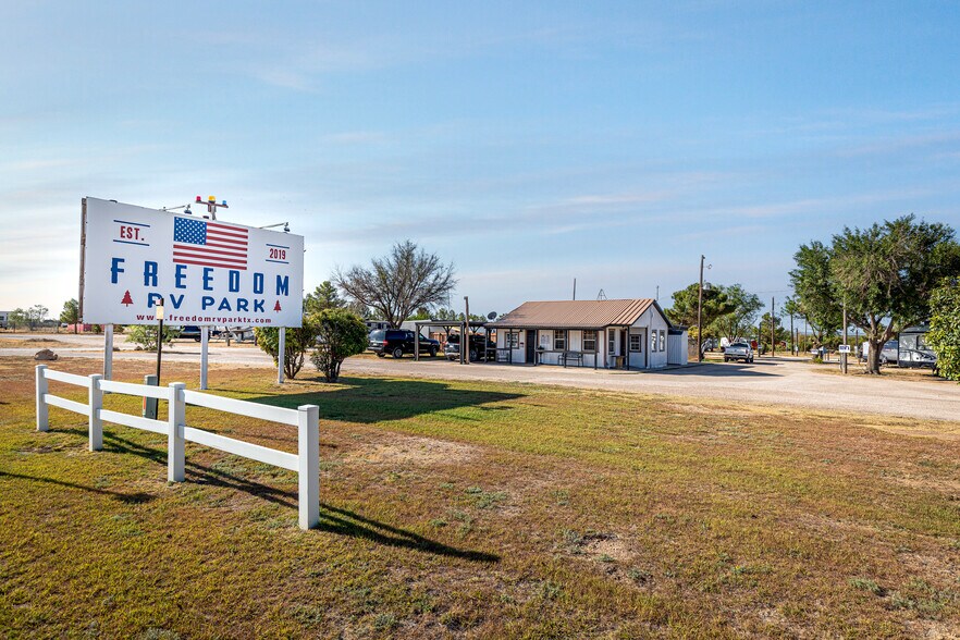 More Photos Of , Sweetwater Specialty For Sale