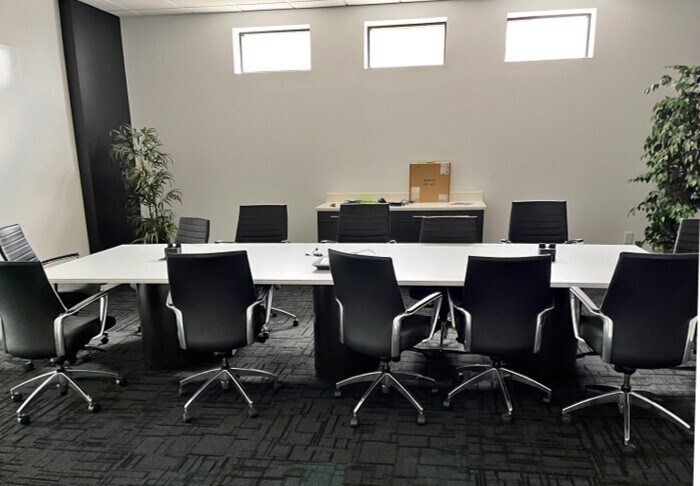 More Photos Of 1715 McCollum Pkwy NW - Hangar 210, Kennesaw Airplane Hangar For Lease