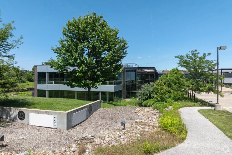 Primary Photo Of 20 Missouri Research Park Dr, Saint Charles Office For Sale