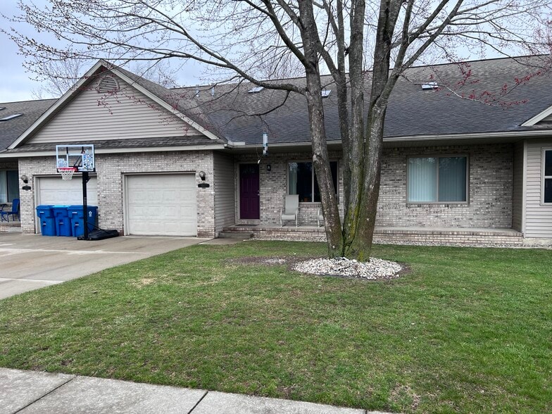 More Photos Of 333 Jackson St, Coleman Apartments For Sale