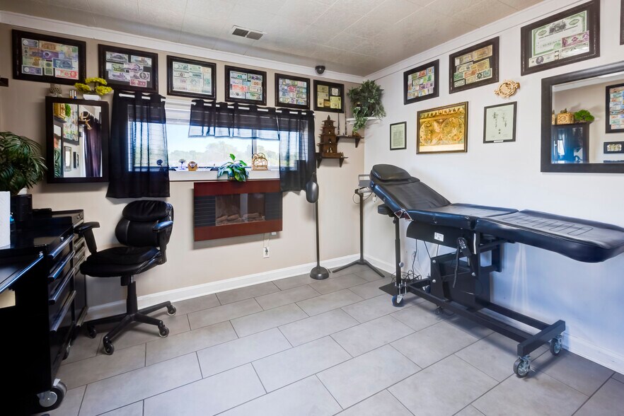 More Photos Of 1420 Garrison St, Lakewood Storefront Retail Residential For Sale