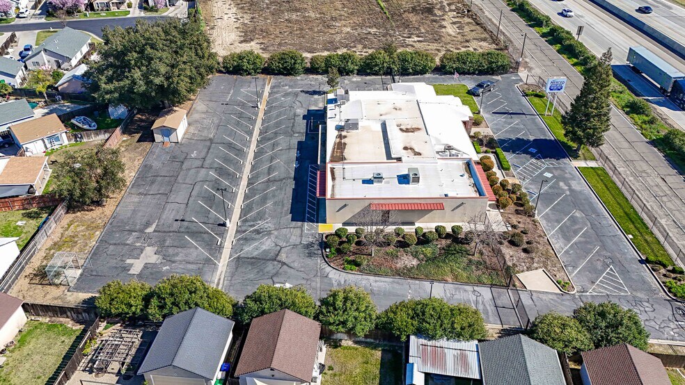 More Photos Of 971 E Broadway Ave, Atwater Office For Lease