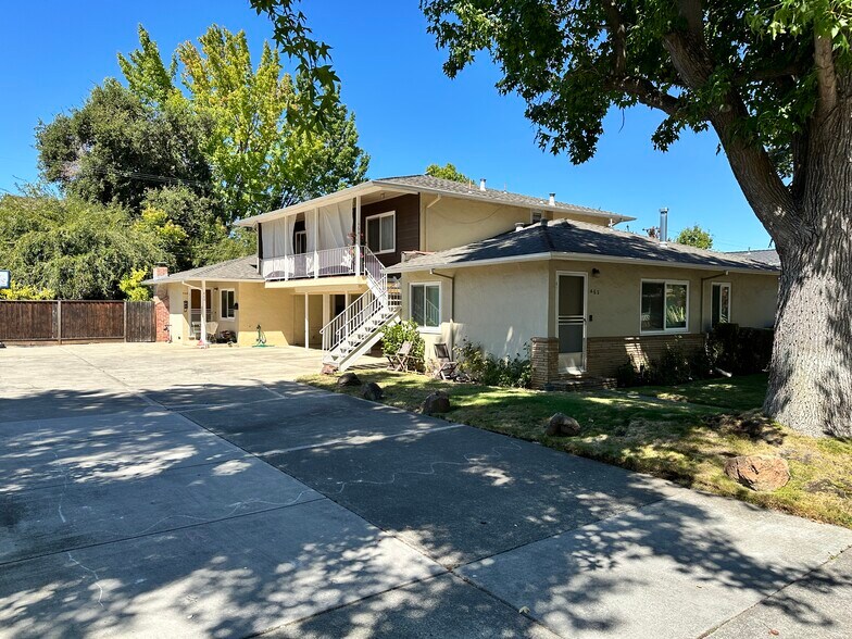 More Photos Of 472 Waverley St, Menlo Park Apartments For Sale