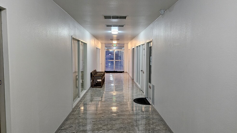 More Photos Of 1029-1045 N El Dorado St, Stockton Office For Sale