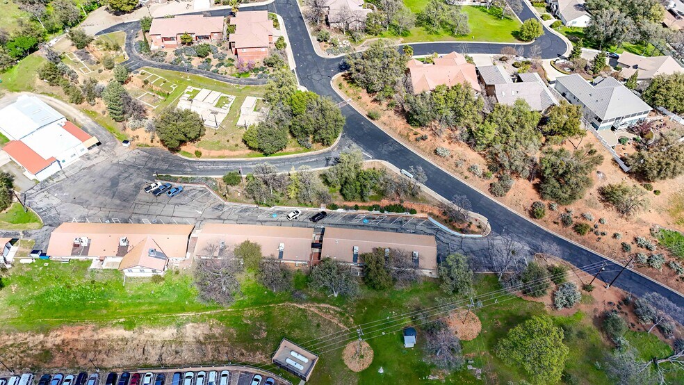 More Photos Of 5320 State Highway 49, Mariposa Office Residential For Sale