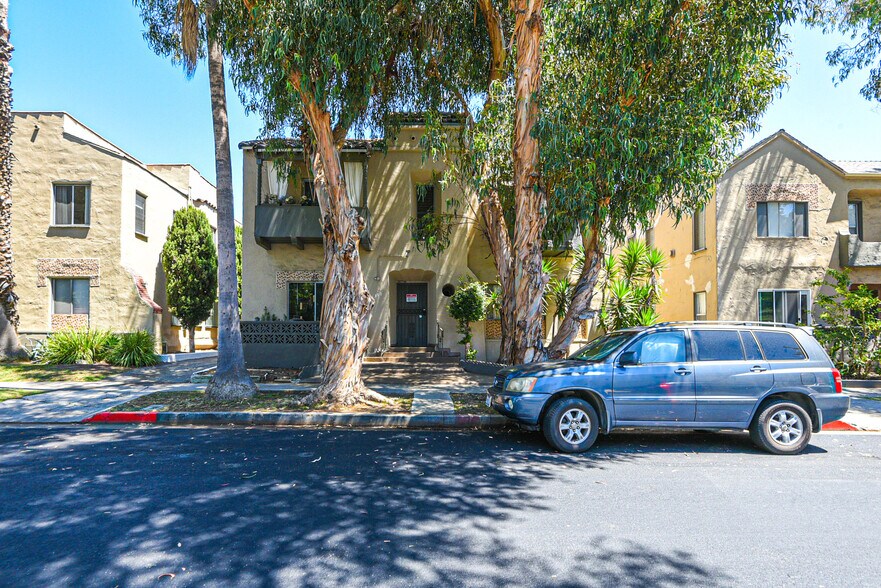 More Photos Of 356 N Orange Grove Ave, Los Angeles Apartments For Sale