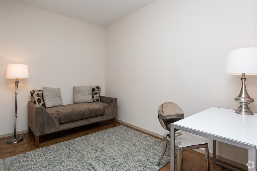 More Photos Of 110 Beverly St, Boston Apartments For Lease