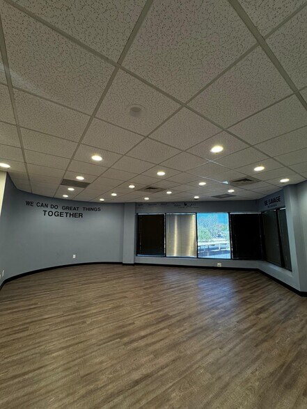 More Photos Of 722 E Osborn Rd, Phoenix Office For Lease