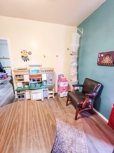 More Photos Of 710 W Broadway St, Collinsville Daycare Center For Sale