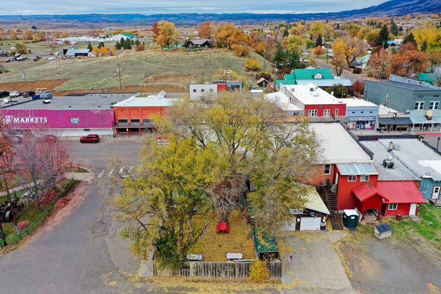 More Photos Of 103 Illinois Ave, Council Storefront Retail Residential For Sale