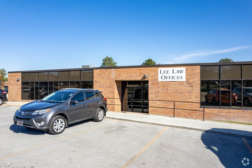 More Photos Of 2435 S 130th Cir, Omaha Office For Lease