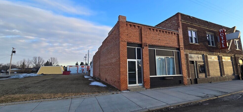 More Photos Of 3 Main St SE, Bowbells Specialty For Sale