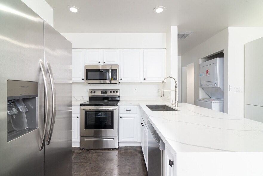 More Photos Of 3219-3225 N 66th St, Scottsdale Apartments For Sale