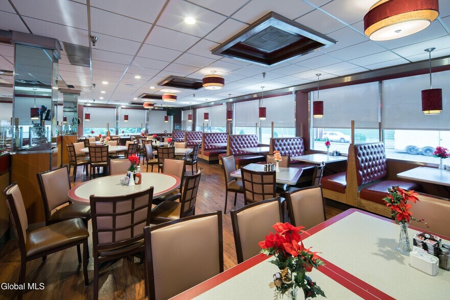 More Photos Of 855 Hoosick St, Troy Restaurant For Sale