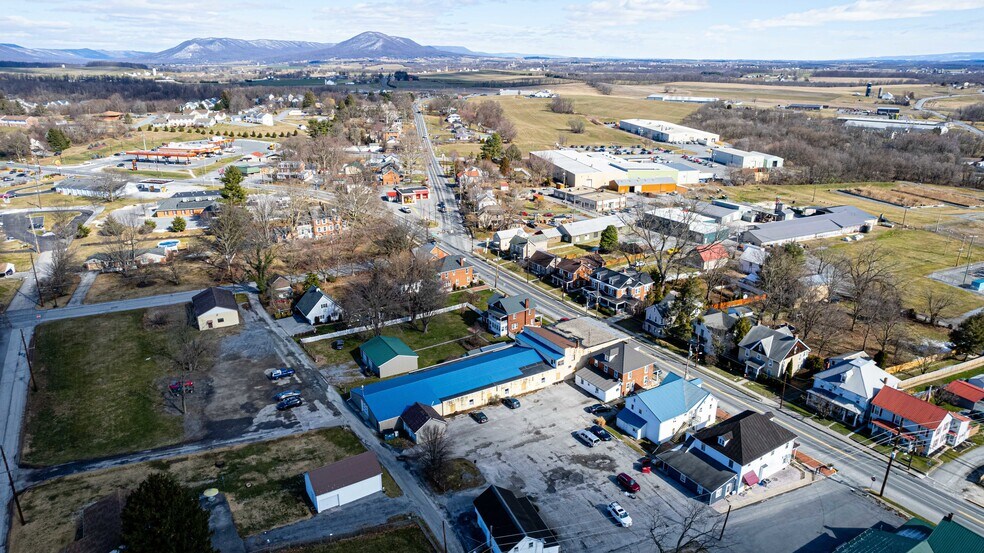 More Photos Of 232 N Main St, Mercersburg Storefront Retail Residential For Sale