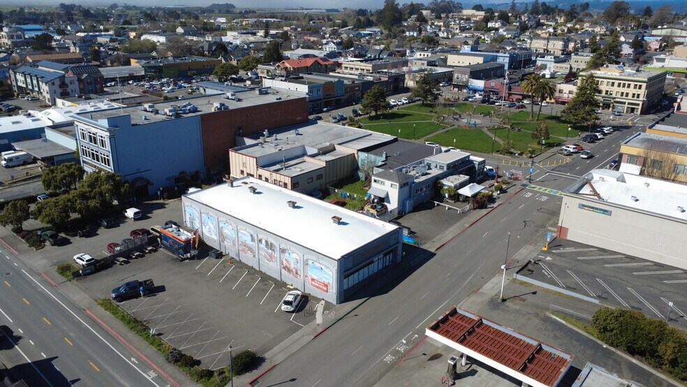 More Photos Of 737 G St, Arcata Freestanding For Sale