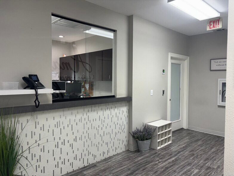 More Photos Of 649 Alsbury Blvd, Burleson Medical For Lease