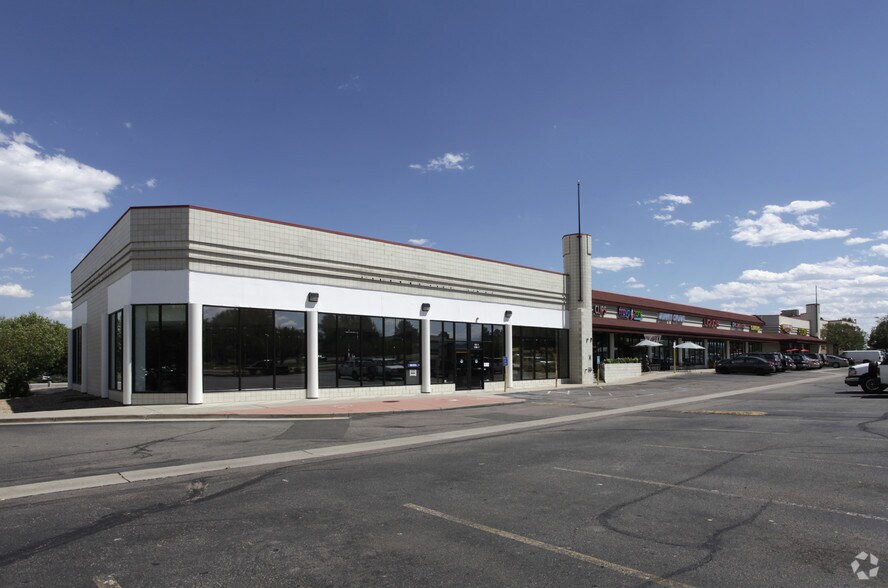 More Photos Of 650-660 S Wadsworth Blvd, Lakewood General Retail For Lease
