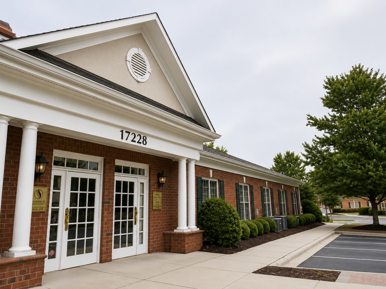 More Photos Of 17228 Lancaster Hwy, Charlotte Medical For Lease