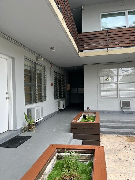 More Photos Of 6727 Indian Creek Dr, Miami Beach Apartments For Lease