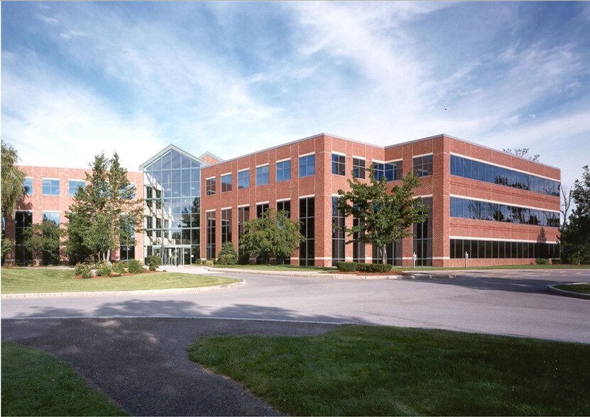 Primary Photo Of 5015 Campuswood Dr, East Syracuse Office For Lease