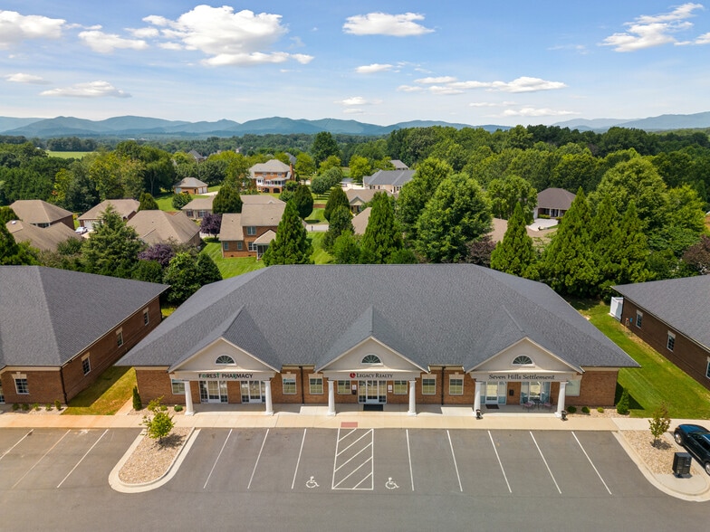 More Photos Of 1415 Crossings Center Dr, Forest Unknown For Lease