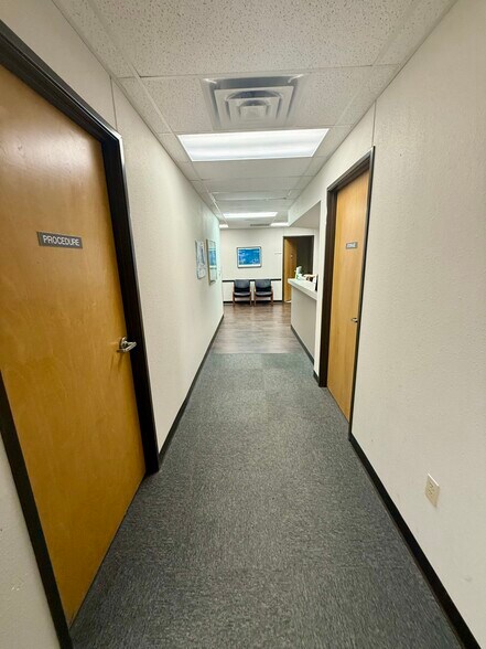 More Photos Of , Paris Office For Sale