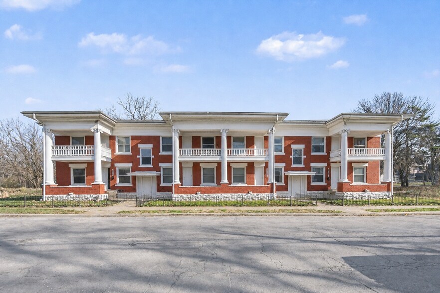 Primary Photo Of 2712 E 26th St, Kansas City Apartments For Sale