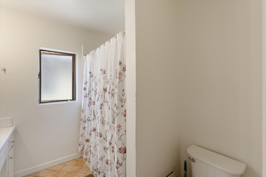 More Photos Of 3728 Redondo Beach Blvd, Torrance Apartments For Sale