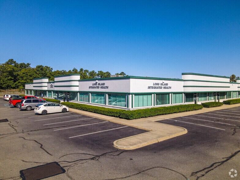 More Photos Of 2805 Veterans Memorial Hwy, Ronkonkoma Medical For Lease