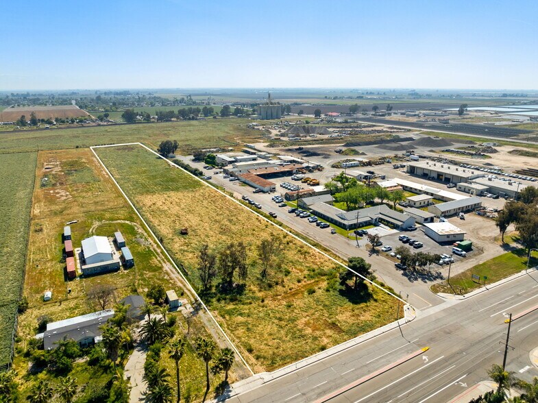 More Photos Of 11741 S 11th Ave, Hanford Land For Sale