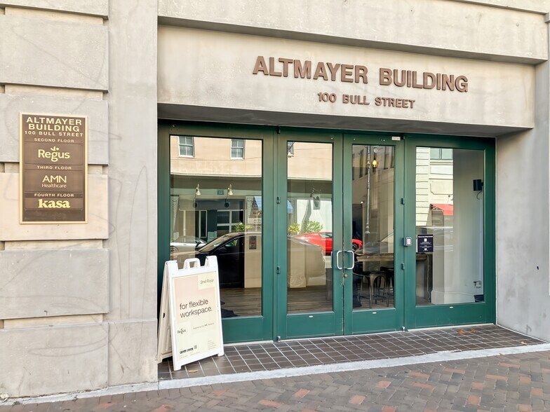 More Photos Of 100 Bull St, Savannah Coworking Space