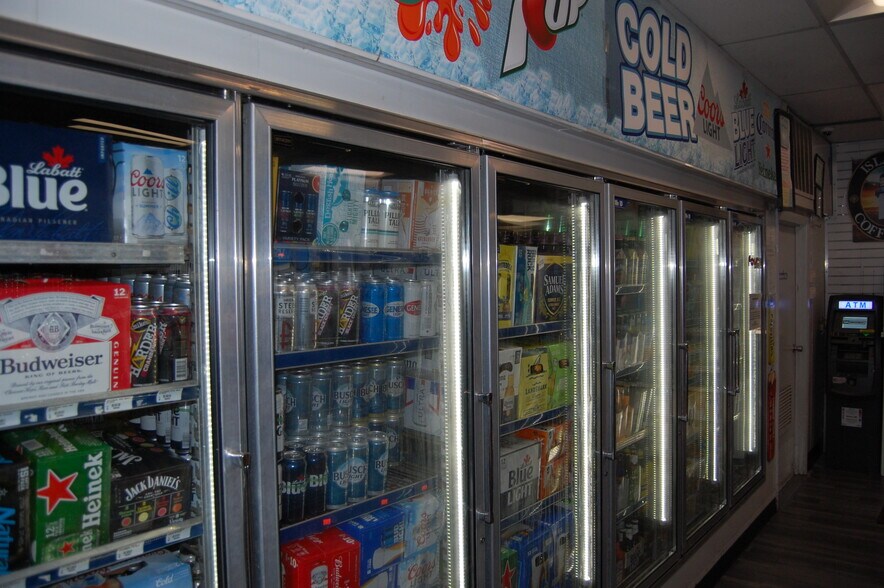 More Photos Of 100 W Main St, Batavia Convenience Store For Sale