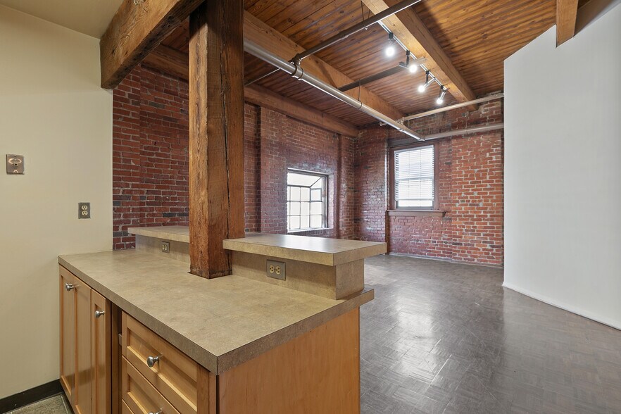 More Photos Of , Richmond Multifamily For Sale