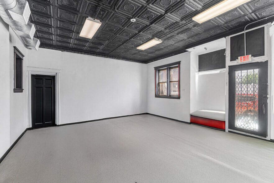 More Photos Of 346 Kennedy Blvd, Bayonne Apartments For Lease