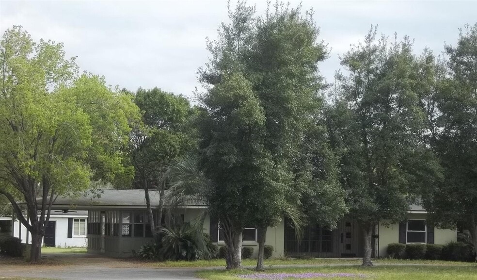 More Photos Of 1308 US Highway 80, Bloomingdale Office For Lease