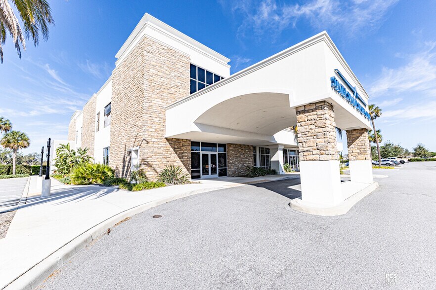 More Photos Of 5431 E State Road 44, Wildwood Medical For Lease