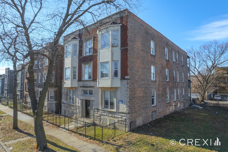 More Photos Of , Chicago Multifamily For Sale
