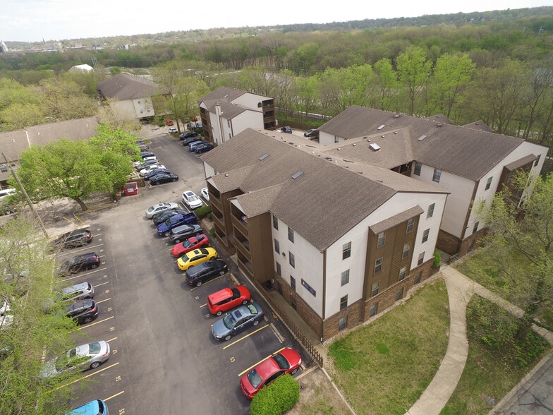Primary Photo Of 440-450 S Grant St, West Lafayette Apartments For Sale