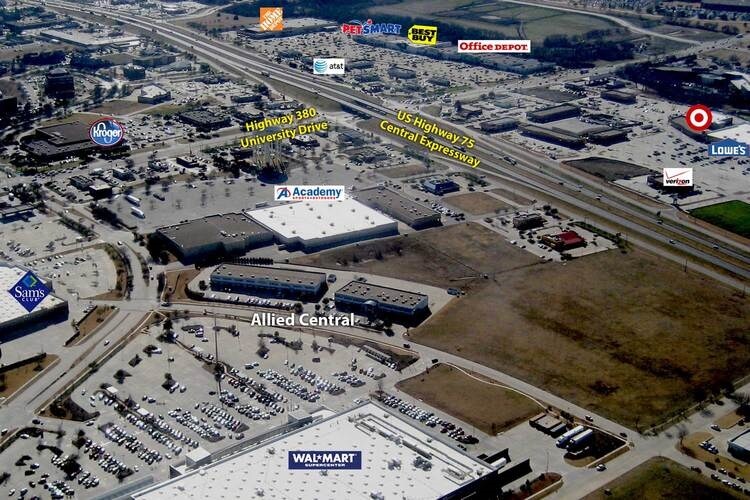 More Photos Of 2035 Central Cir, McKinney Light Distribution For Lease