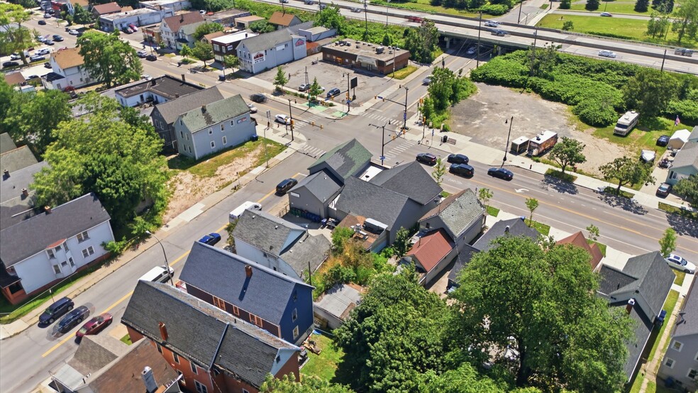 More Photos Of 2081 Niagara St, Buffalo Restaurant For Sale