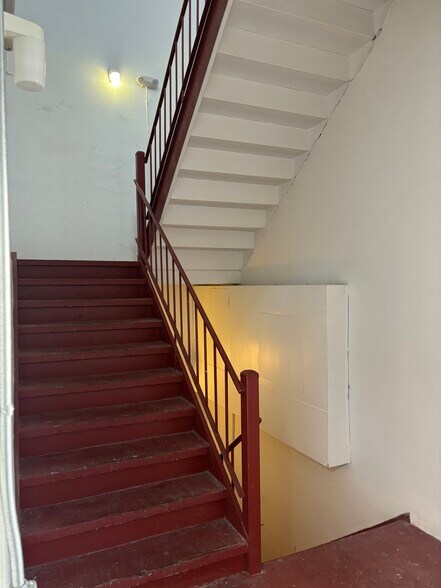 More Photos Of 1701 Ponce De Leon Blvd, Coral Gables Office For Lease