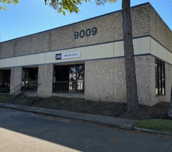 Primary Photo Of 9009 Pinehill Ln, Houston Warehouse For Lease