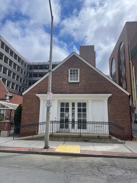 Primary Photo Of 40 Church St, White Plains Bank For Sale