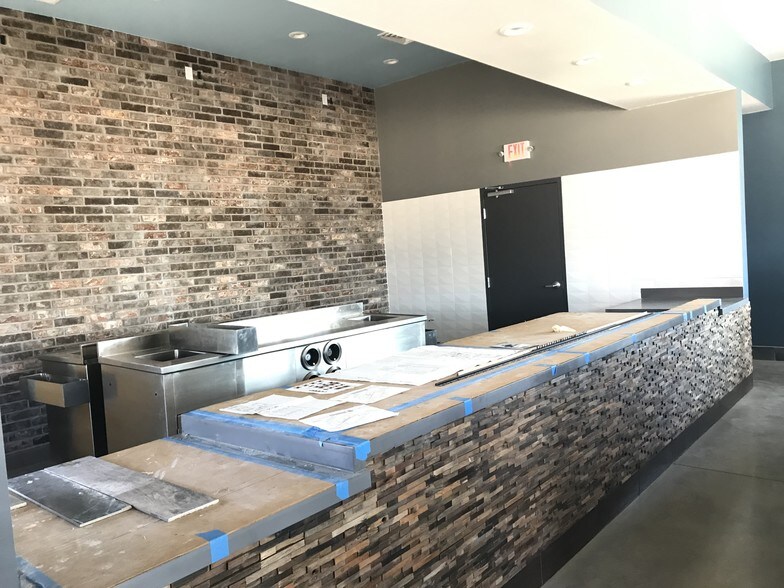 More Photos Of 3743 Frankford Rd, Dallas Restaurant For Lease