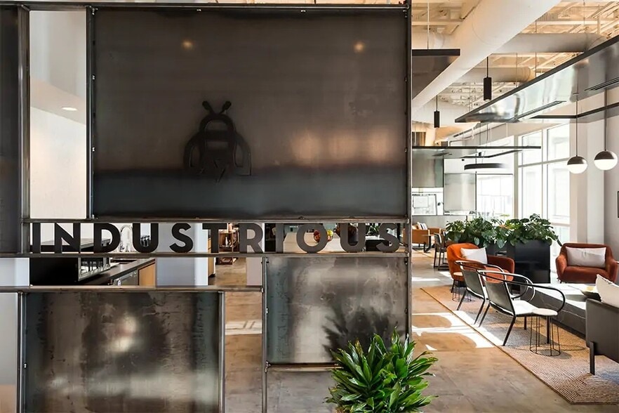 More Photos Of 350 Massachusetts Ave, Indianapolis Coworking Space