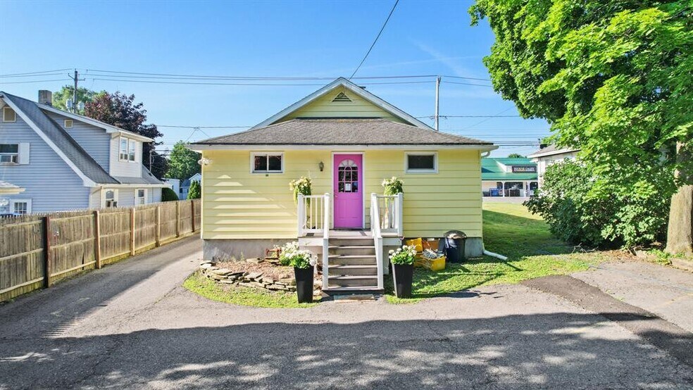 More Photos Of 3113 Watson Blvd, Endicott Storefront Retail Residential For Sale