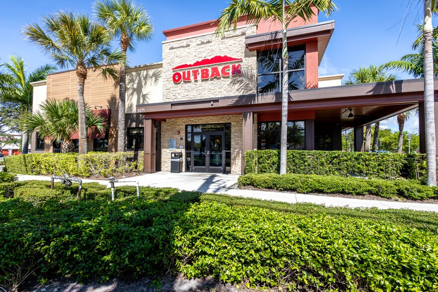 More Photos Of 3559 N Federal Hwy, Pompano Beach Unknown For Lease